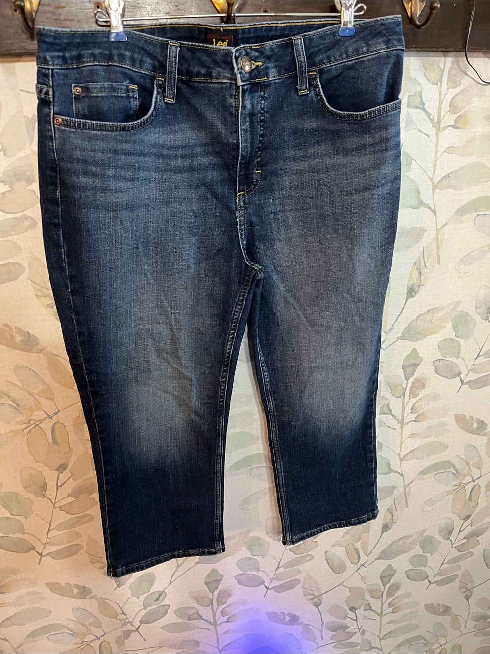 Lee women’s jean capris